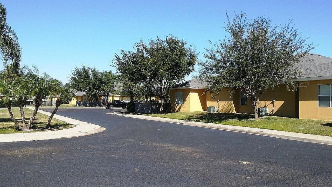 Beautifully Furnished 3Bd 2Br Pool Gated Condo In Mcallen, Tx Pharr Buitenkant foto
